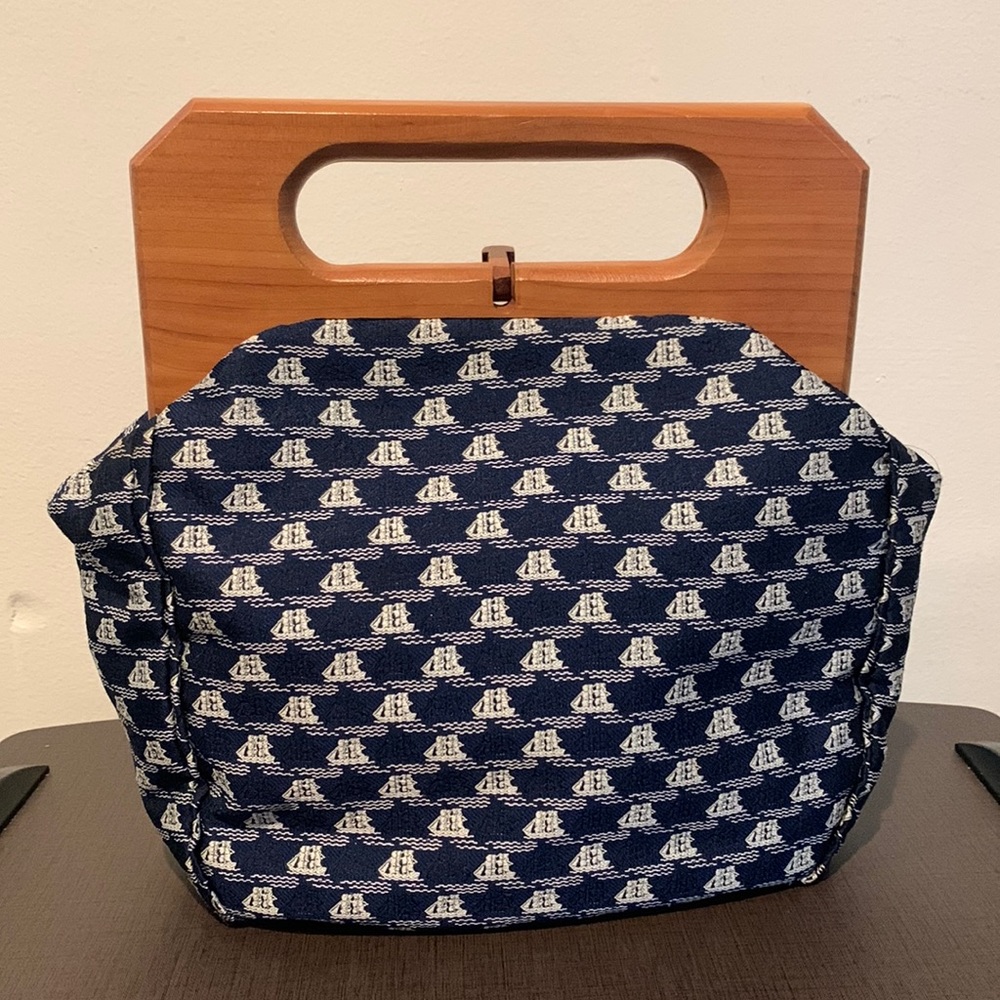 Vintage Wood Handle Hand Bag - Trimingham’s Bermuda - Mid Century Modern